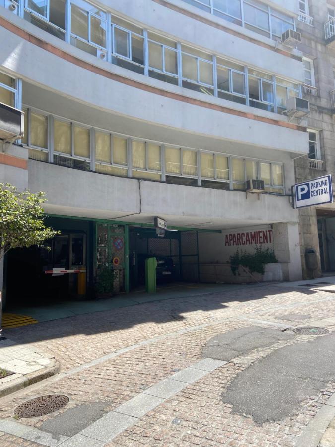Estudio Parking Centro Puerta Del Sol Vigo Exterior photo